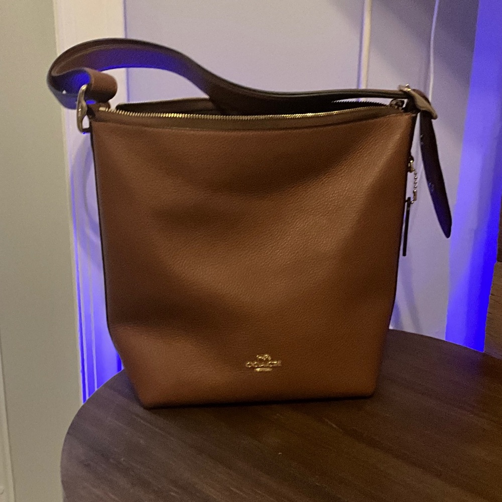 Coach Tan Leather Women’s Bucket Bag